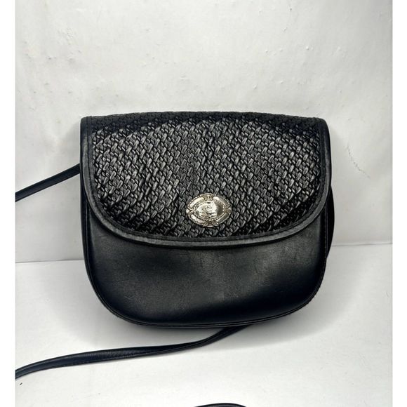 Fossil Authentic Black Genuine Leather Women's Crossbody Bag - Picture 3 of 13